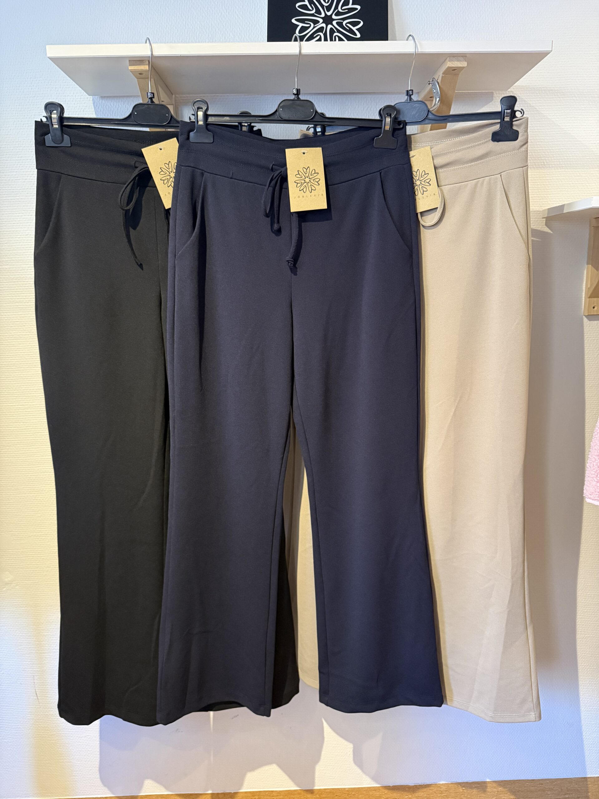 Dra på chinos (till petit blazer) – Marinblå - Bild 3